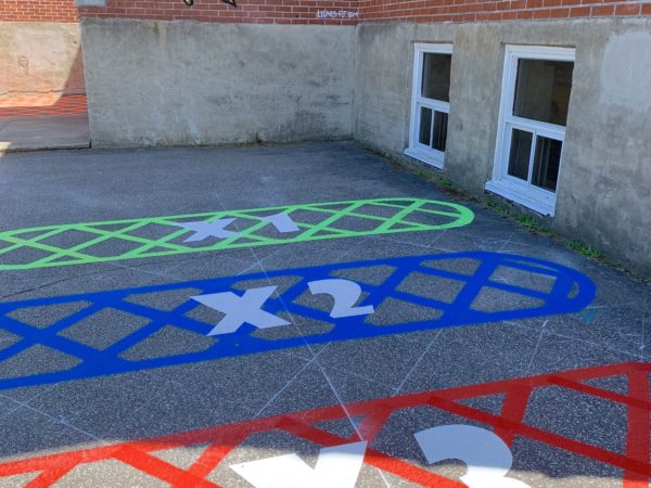 Marquage de lignes pour cours d'école - Jeux au sol | Lignes-Fit
